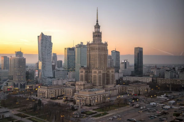 Как украинцу переехать в Польшу в 2026 году